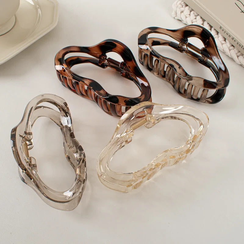 Irregular Hollow Hair Claw Clip – Tortoiseshell Large Hair Accessory