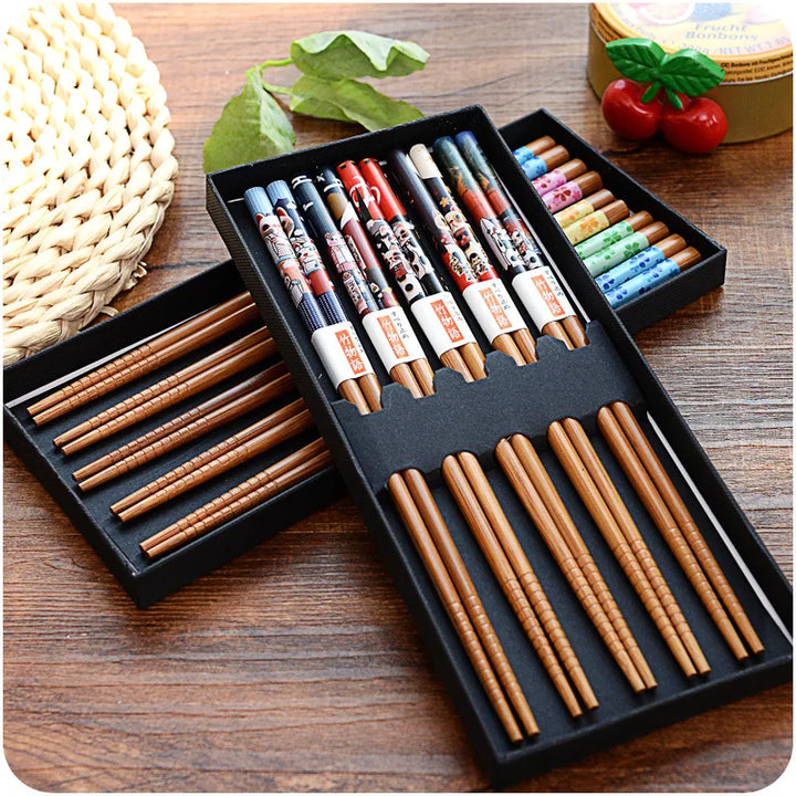 5-Pair Set Bamboo Chopsticks – Non-Slip Natural Wood Sushi & Food Chopsticks Set