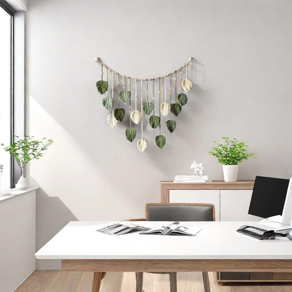 Boho Macramé Leaf Wall Hanging – Feather Tapestry Décor for Living Room or Bedroom