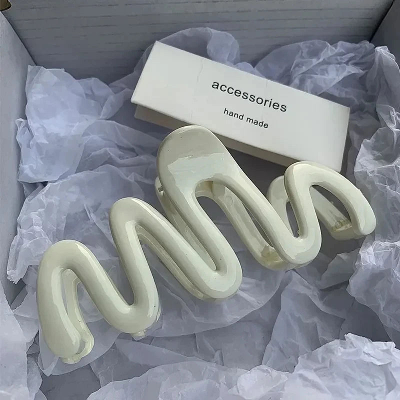 Colorful Jelly Wave Hair Claw – Korean Sweet Style Clip