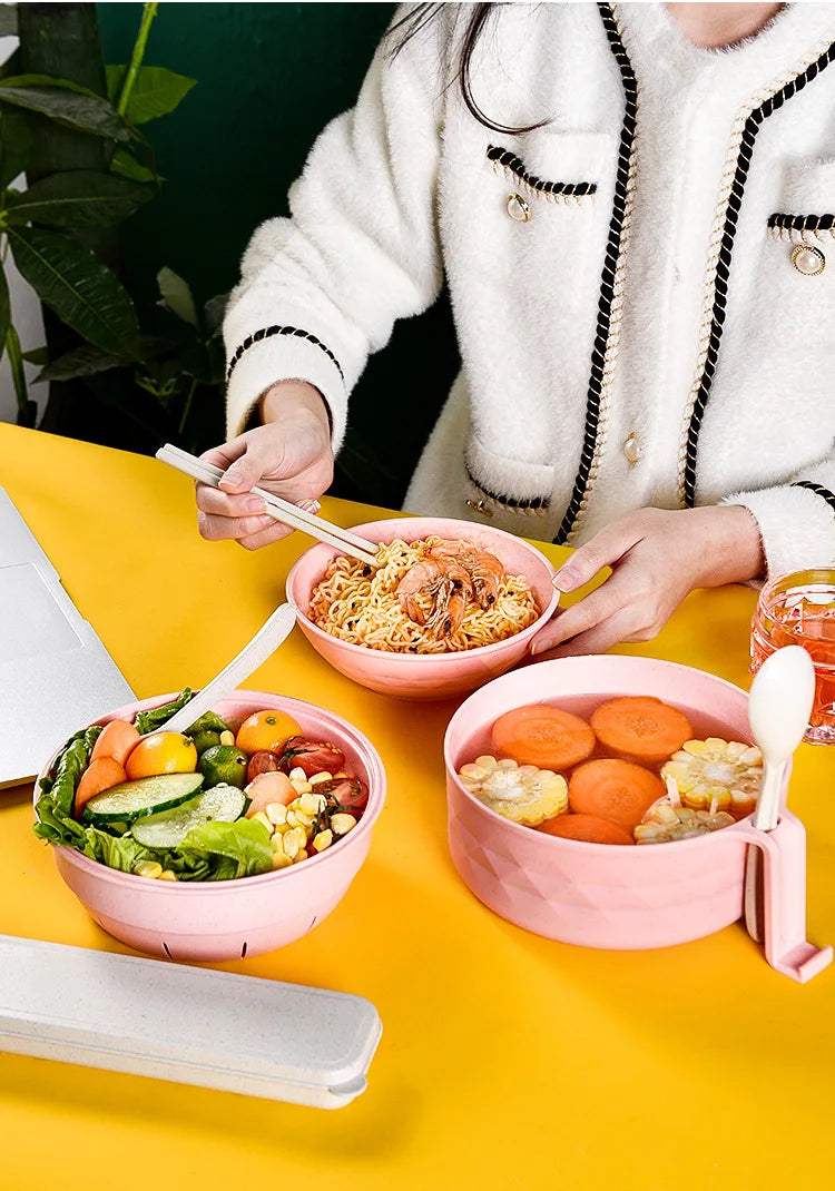 Microwave Ramen Bowl Cooker Set – Wheat Straw Instant Noodles Bowl with Handles, Includes Spoon, Chopsticks, and Fork