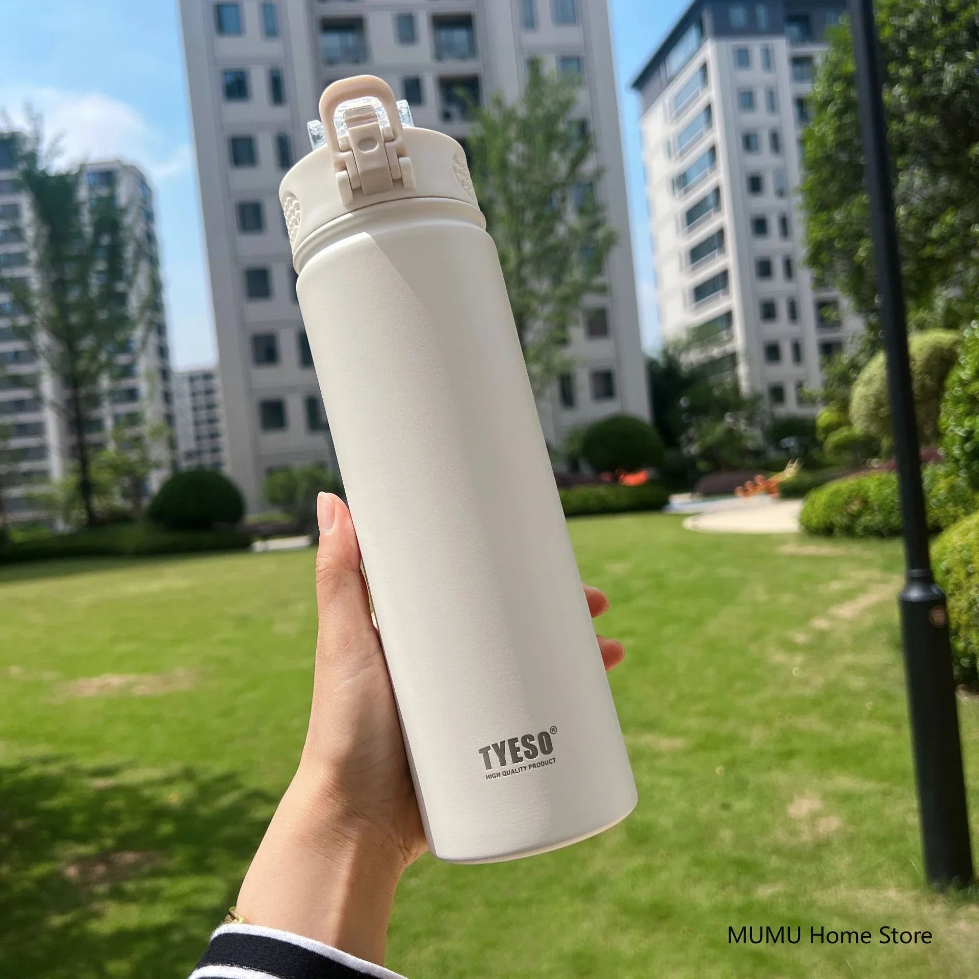 TYESO Stainless Steel Vacuum Bottle – 600/750ml