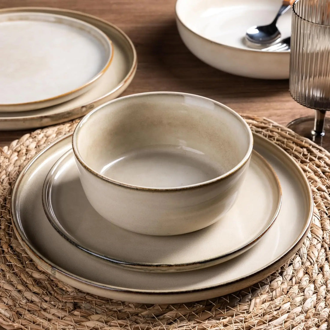 Ceramic Dinnerware Set for 4 – 12 Pieces Stoneware Plates and Bowls, Reactive Glaze, Scratch Resistant