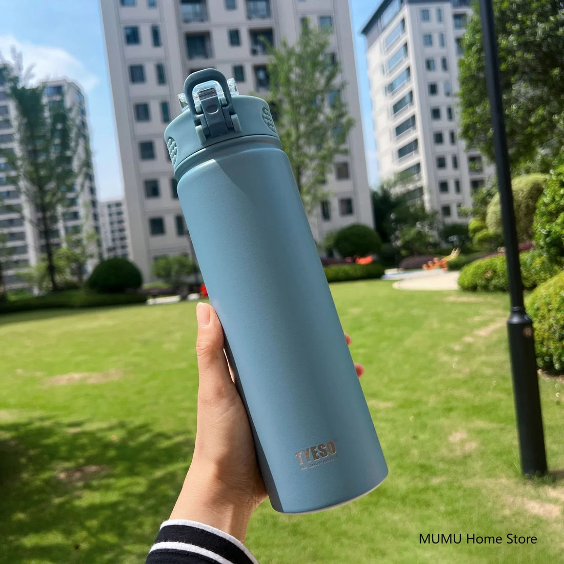 TYESO Stainless Steel Vacuum Bottle – 600/750ml