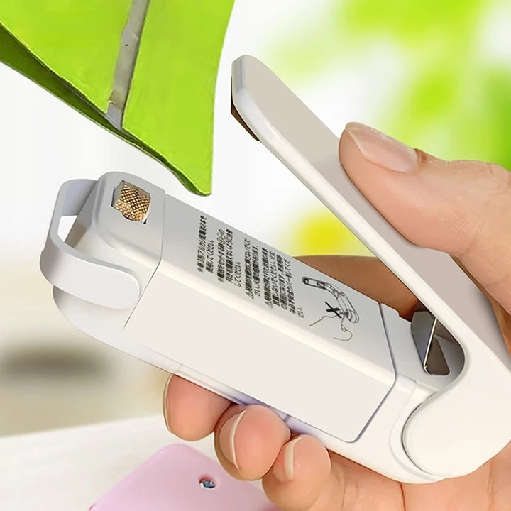 Mini Heat Bag Sealing Machine – Portable Food Bag Sealer for Thermal Plastic Closure