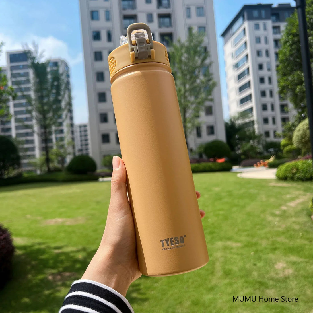 TYESO Stainless Steel Vacuum Bottle – 600/750ml