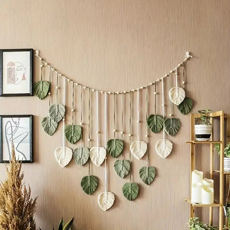Boho Macramé Leaf Wall Hanging – Feather Tapestry Décor for Living Room or Bedroom