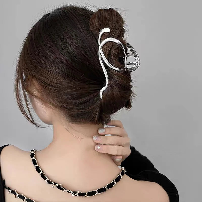 Metal Irregular Hair Claw Clips – Silver/Gold Punk Style Barrettes