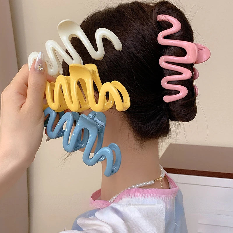 Colorful Jelly Wave Hair Claw – Korean Sweet Style Clip