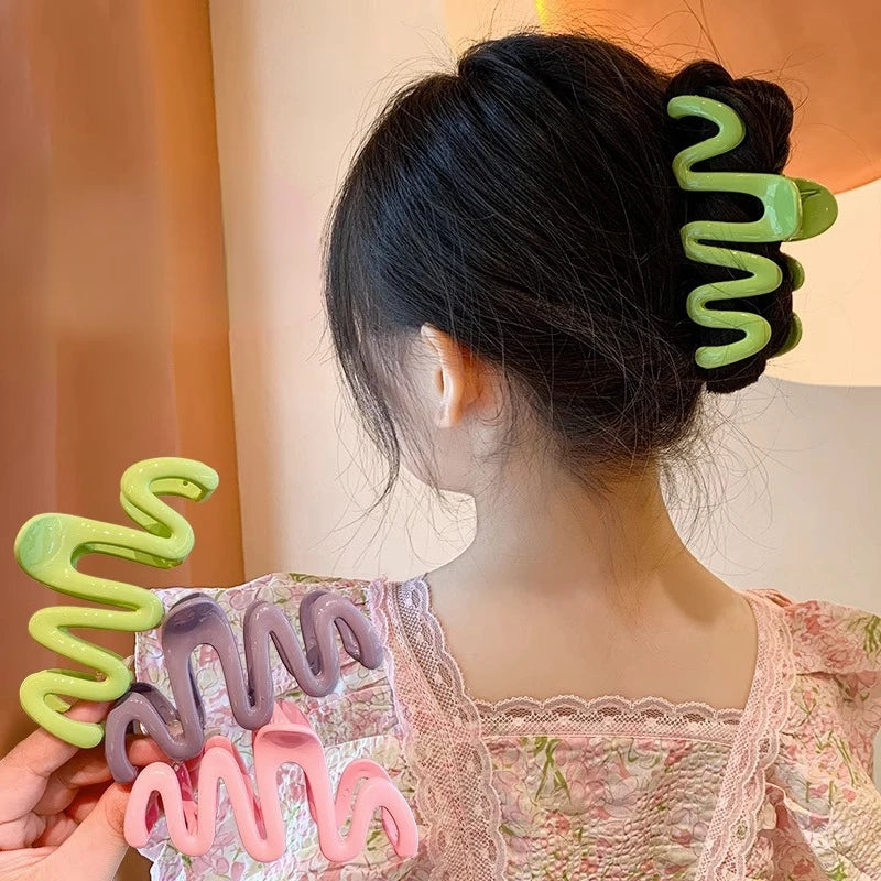 Colorful Jelly Wave Hair Claw – Korean Sweet Style Clip