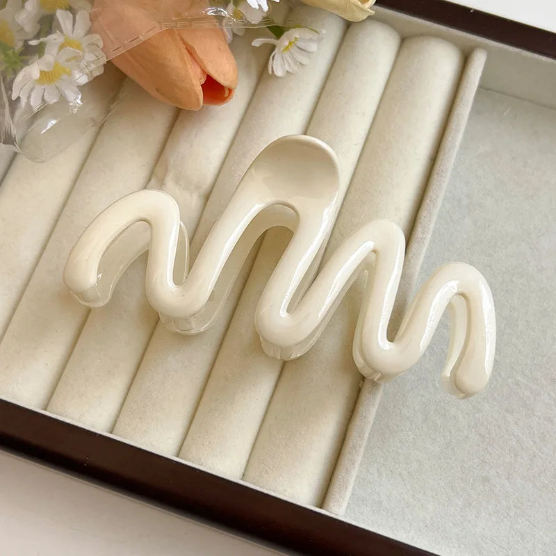 Colorful Jelly Wave Hair Claw – Korean Sweet Style Clip