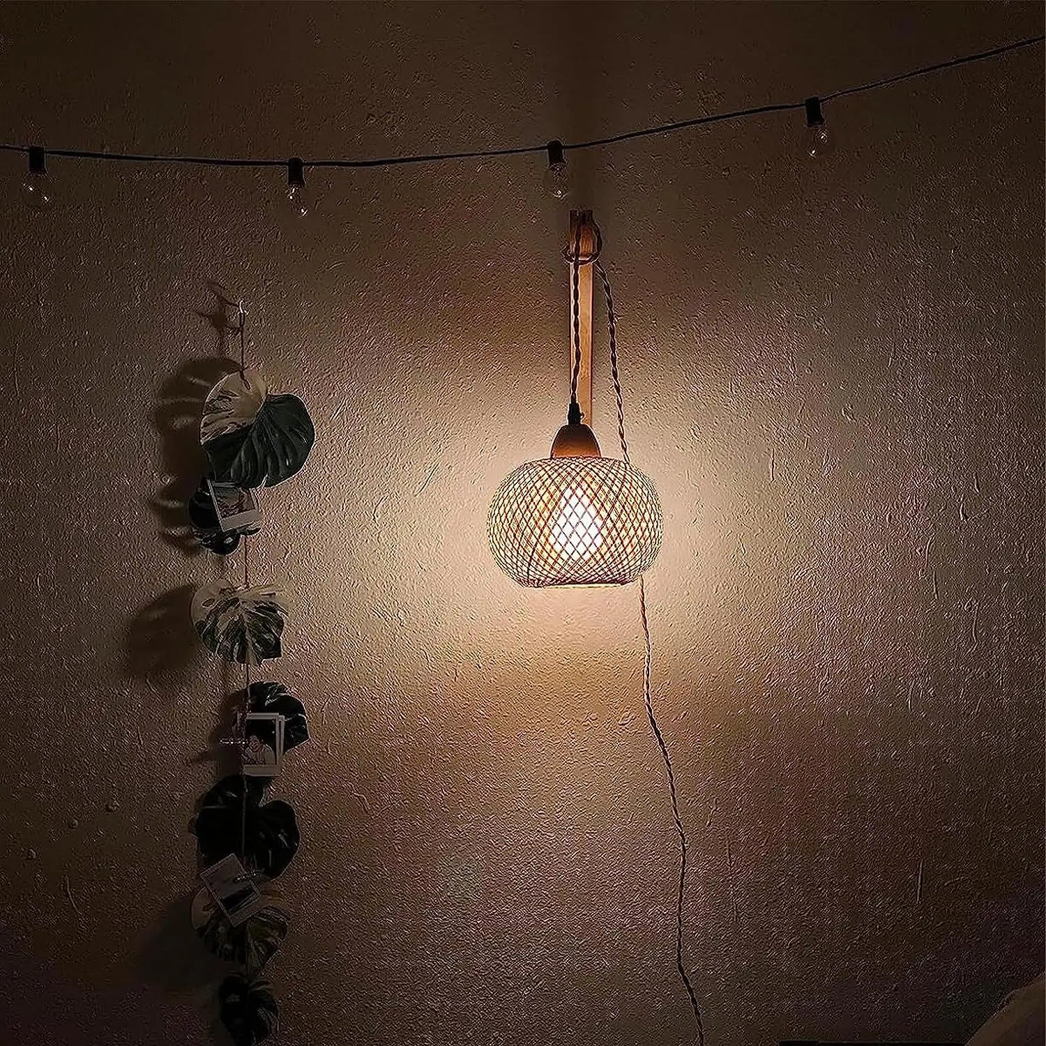 Bamboo Rattan Wall Lamp – Handwoven Natural Wicker Light Fixture with E27 Socket