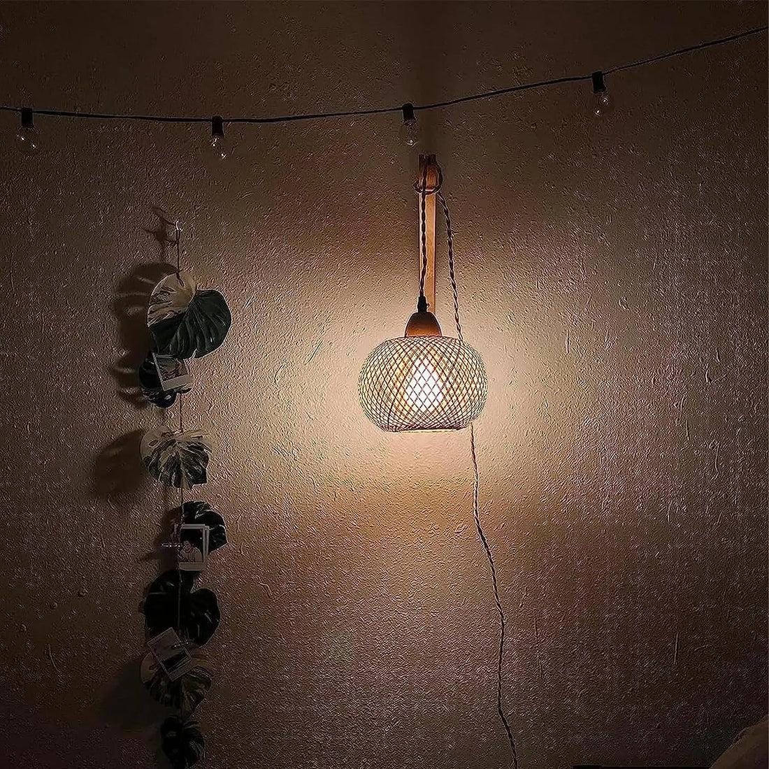 Bamboo Rattan Wall Lamp – Handwoven Natural Wicker Light Fixture with E27 Socket