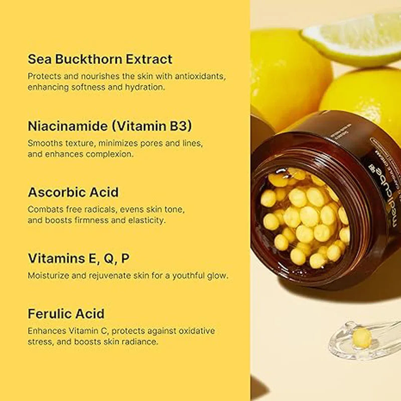 Vitamin C Golden Capsule Moisturizer – Hydrating & Antioxidant Daily Care