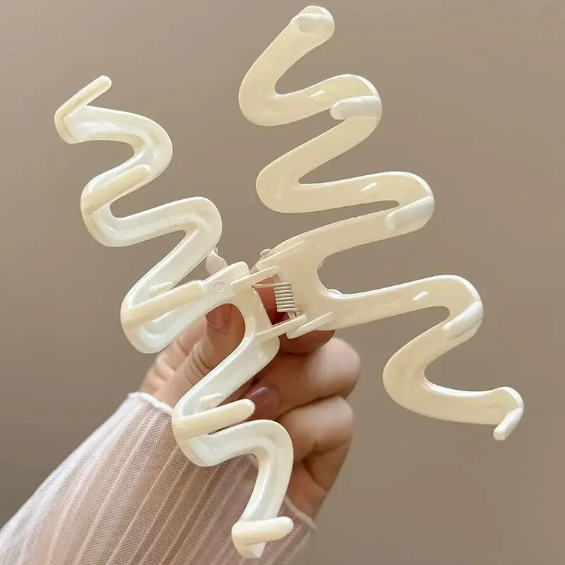 Colorful Jelly Wave Hair Claw – Korean Sweet Style Clip