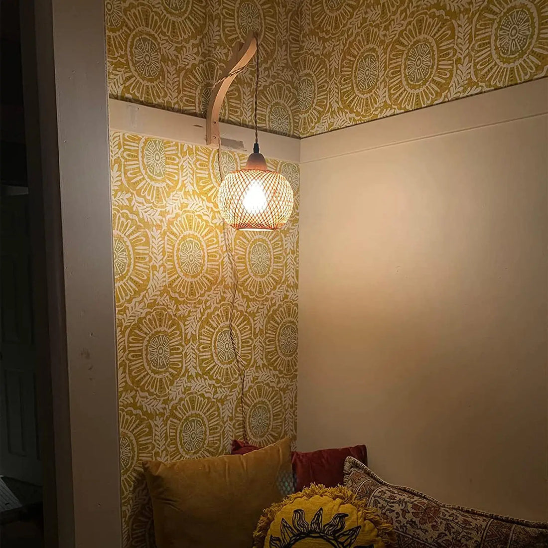 Bamboo Rattan Wall Lamp – Handwoven Natural Wicker Light Fixture with E27 Socket