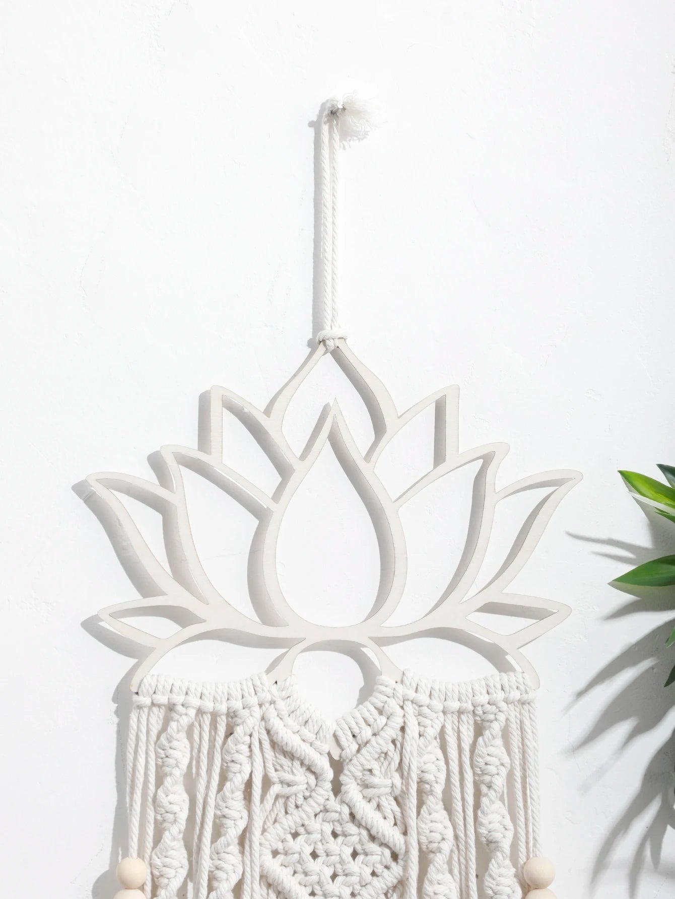 Lotus Macramé Wall Hanging – Boho Dream Catcher Ornament for Home & Bedroom Décor