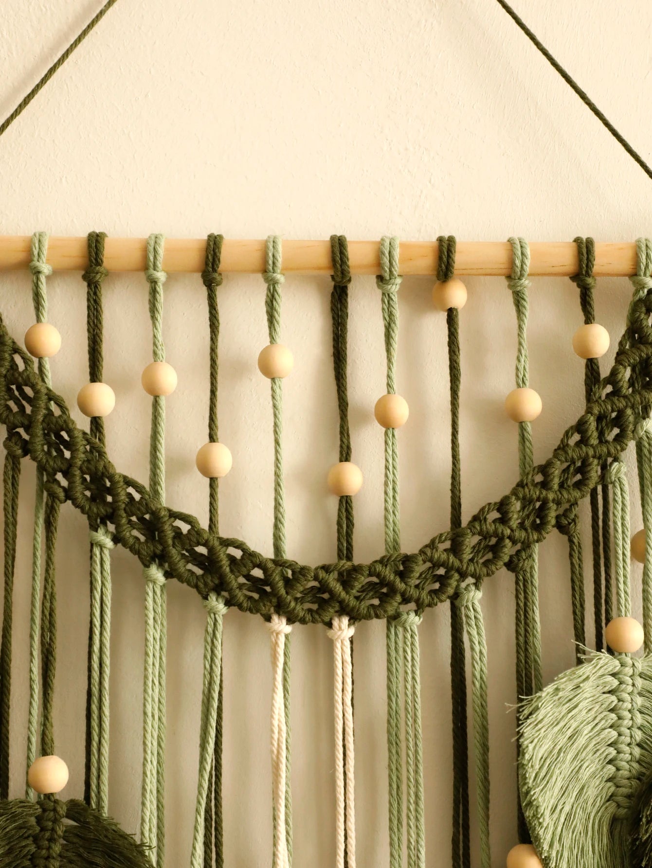 Leaf Macrame Wall Tapestry – Boho Home Decor